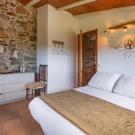 Apartamento Duplex Rural Con Chimenea Y Vistas Panoramicas Desde La Cama Sant Marti Sacalm Exterior photo